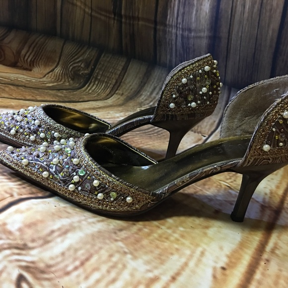 Beaded Shoes - 6.5 - Picture 4 of 8